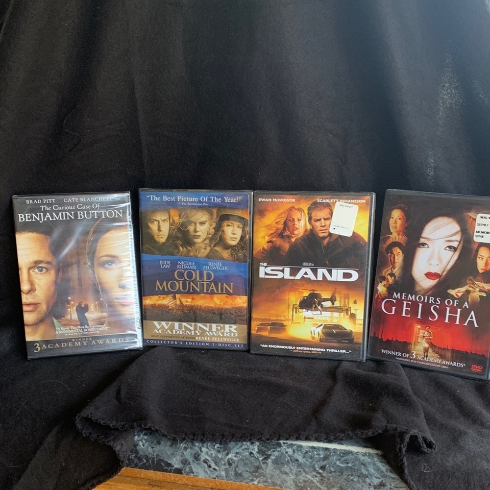 The Island and Memoirs of a Geisha plus two more dvd set